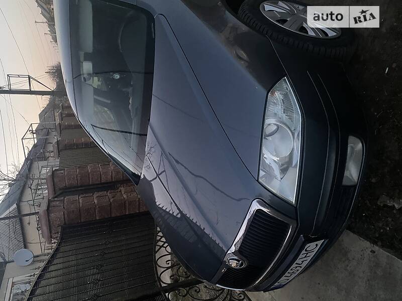 Ліфтбек Skoda Octavia 2006 в Ужгороді