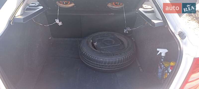 Лифтбек Skoda Octavia 2003 в Онуфриевке фото 8 Лифтбек Skoda Octavia 2003 в Онуфриевке