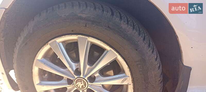 Лифтбек Skoda Octavia 2003 в Онуфриевке фото 18 Лифтбек Skoda Octavia 2003 в Онуфриевке