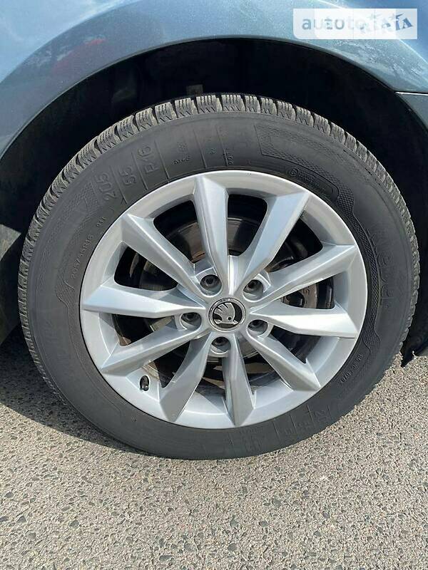 Универсал Skoda Octavia 2016 в Николаеве