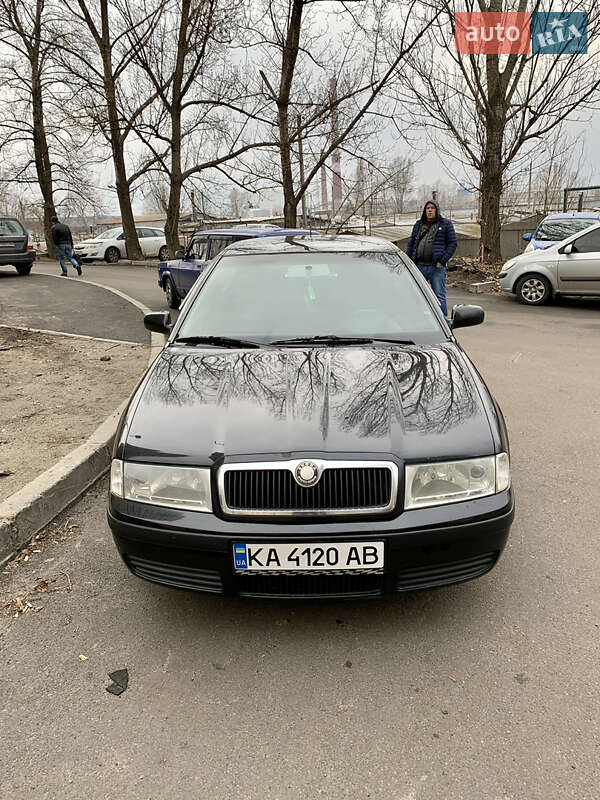 Хетчбек Skoda Octavia 2003 в Києві