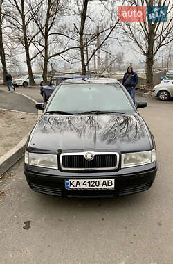 Хэтчбек Skoda Octavia 2003 в Киеве