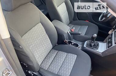 Універсал Skoda Octavia 2011 в 