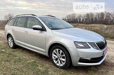 Універсал Skoda Octavia 2017 в 