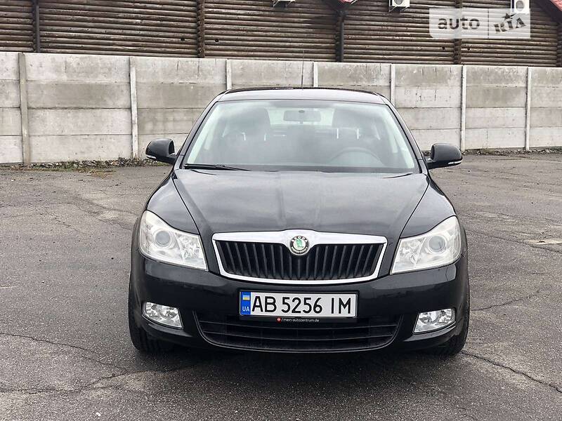 Седан Skoda Octavia 2009 в Виннице