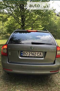 Універсал Skoda Octavia 2013 в Борщеві