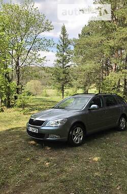 Універсал Skoda Octavia 2013 в Борщеві