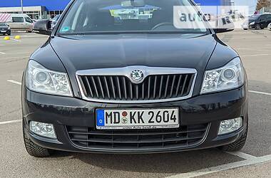Седан Skoda Octavia 2010 в 