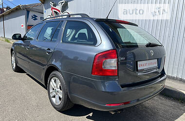 Универсал Skoda Octavia 2009 в 