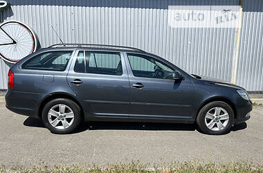 Универсал Skoda Octavia 2009 в 