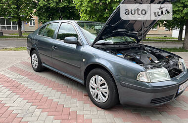 Лифтбек Skoda Octavia 2005 в Луцке