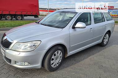 Універсал Skoda Octavia 2009 в Хмельницькому