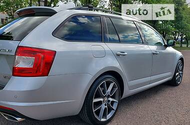 Универсал Skoda Octavia 2014 в Львове