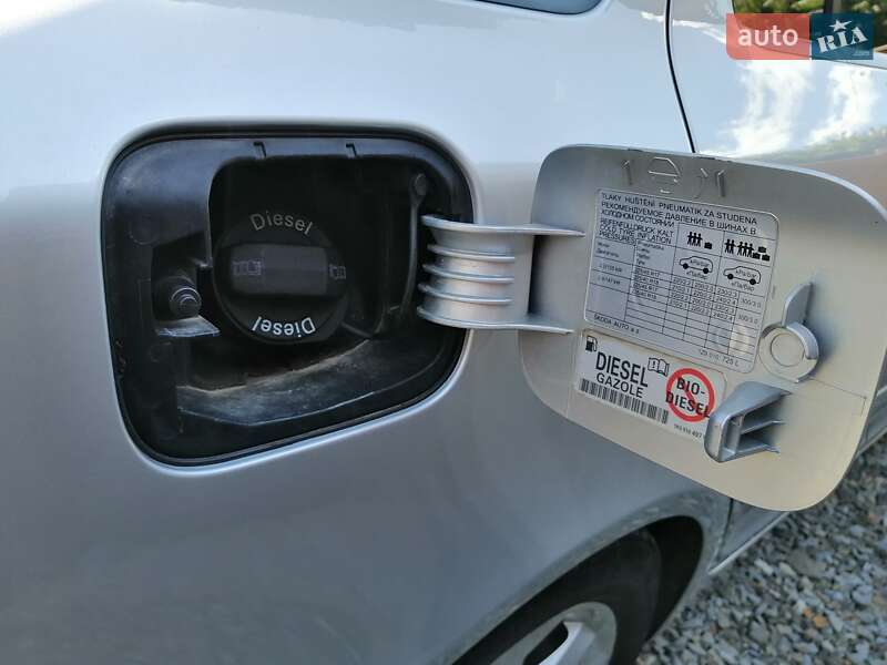 Универсал Skoda Octavia 2011 в Берегово