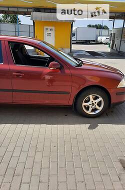 Ліфтбек Skoda Octavia 2004 в 
