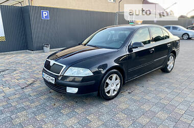 Седан Skoda Octavia 2007 в Ужгороде