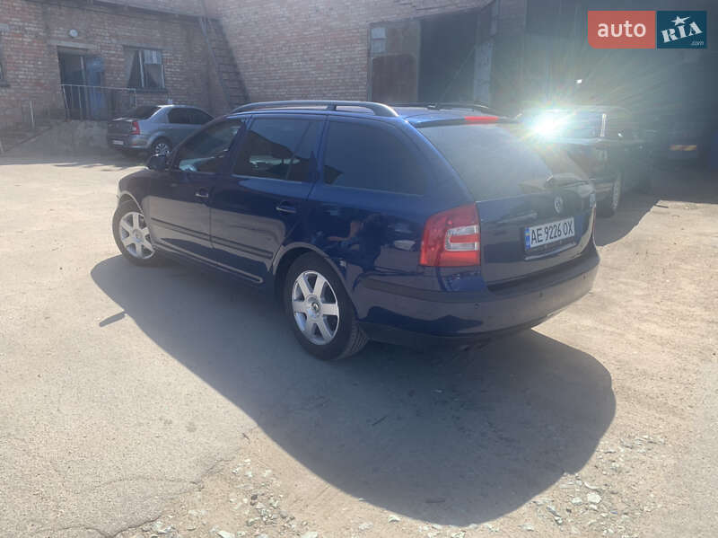 Універсал Skoda Octavia 2006 в Павлограді