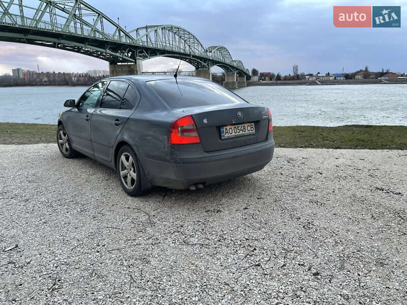 Ліфтбек Skoda Octavia 2006 в Мукачевому