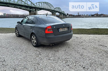 Ліфтбек Skoda Octavia 2006 в Мукачевому