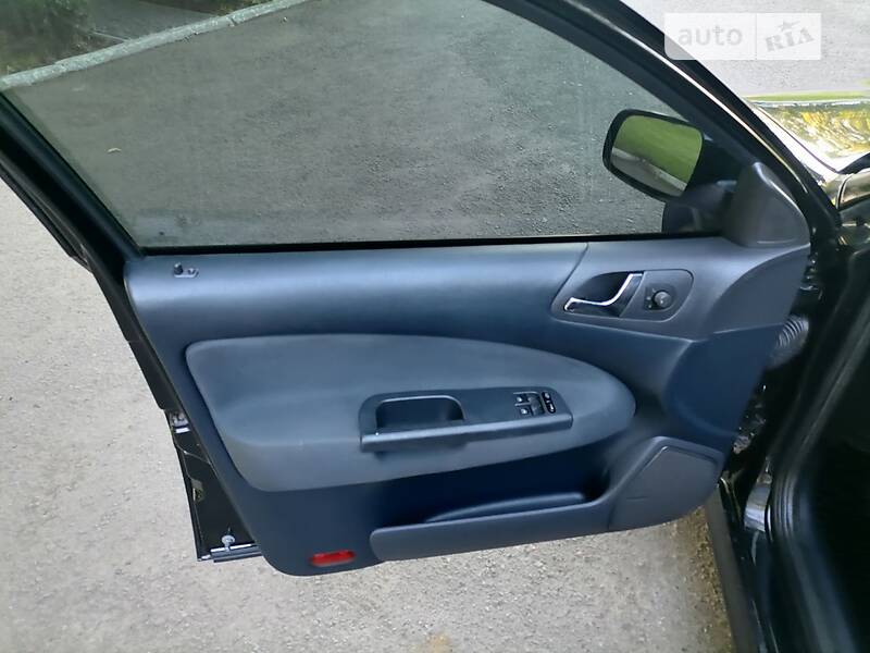 Универсал Skoda Octavia 2009 в Ромнах