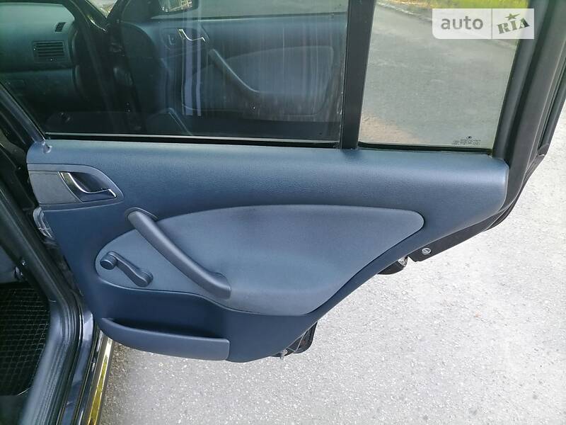 Универсал Skoda Octavia 2009 в Ромнах