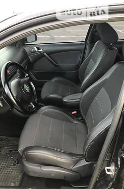 Хэтчбек Skoda Octavia 2007 в 