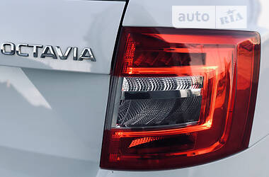 Універсал Skoda Octavia 2017 в 