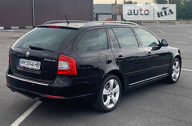 Универсал Skoda Octavia 2010 в Житомире