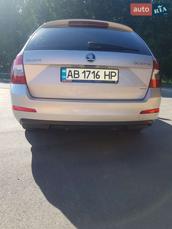 Универсал Skoda Octavia 2015 в Виннице