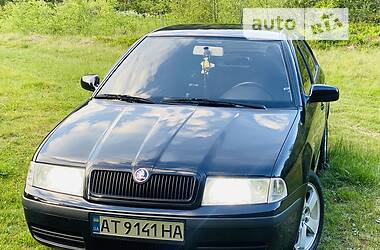 Хэтчбек Skoda Octavia 2004 в 