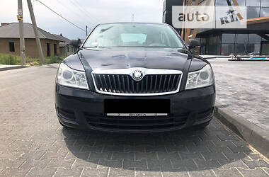 Хэтчбек Skoda Octavia 2010 в 