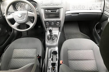 Хэтчбек Skoda Octavia 2010 в 