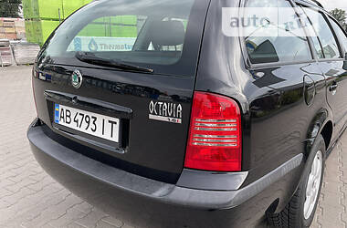 Универсал Skoda Octavia 2003 в Виннице