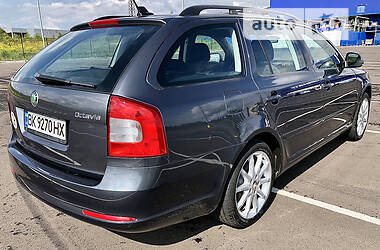 Универсал Skoda Octavia 2011 в Ровно