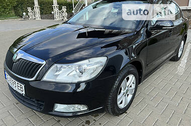 Лифтбек Skoda Octavia 2010 в Черновцах