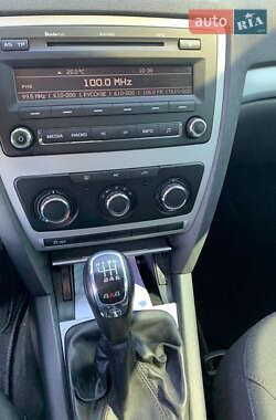 Универсал Skoda Octavia 2012 в 