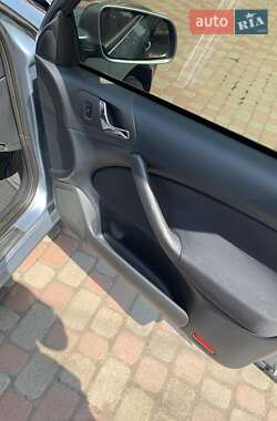 Лифтбек Skoda Octavia 2004 в 