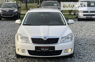 Універсал Skoda Octavia 2010 в Бродах