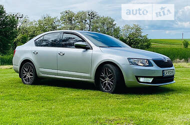 Лифтбек Skoda Octavia 2014 в Киеве