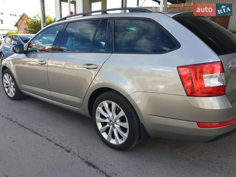 Универсал Skoda Octavia 2015 в Львове