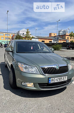 Универсал Skoda Octavia 2012 в Тячеве