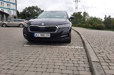 Универсал Skoda Octavia 2020 в Ивано-Франковске