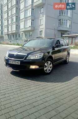 Универсал Skoda Octavia 2012 в 