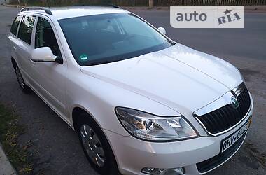 Универсал Skoda Octavia 2011 в 