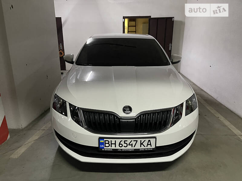 Лифтбек Skoda Octavia 2019 в Одессе