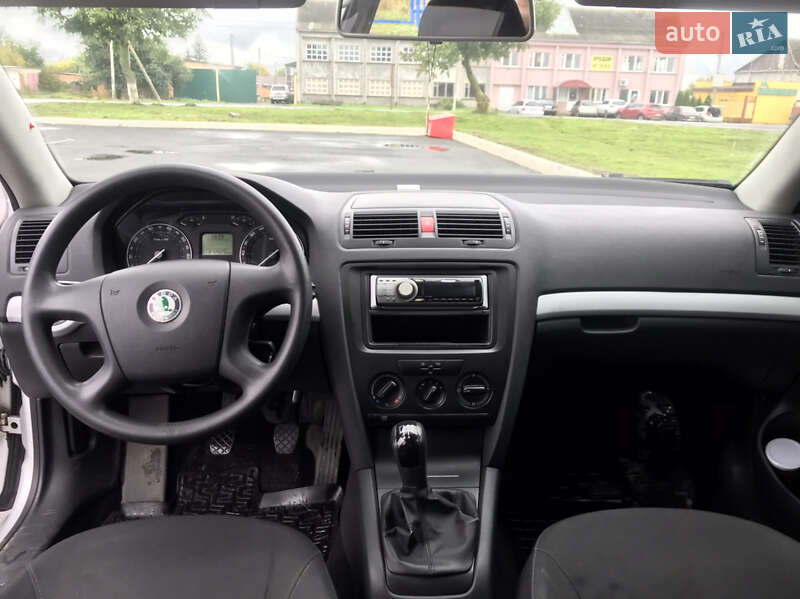 Универсал Skoda Octavia 2006 в Гайвороне