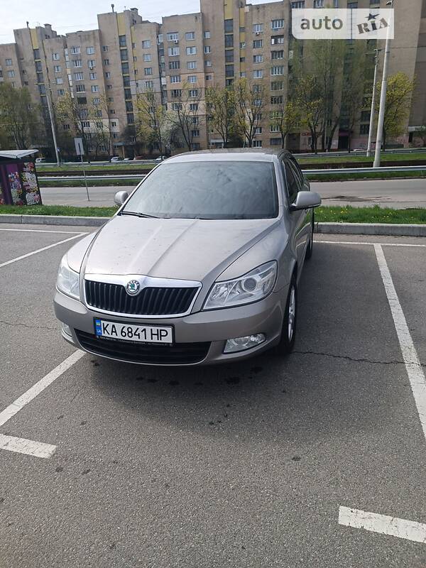 Лифтбек Skoda Octavia 2012 в Киеве