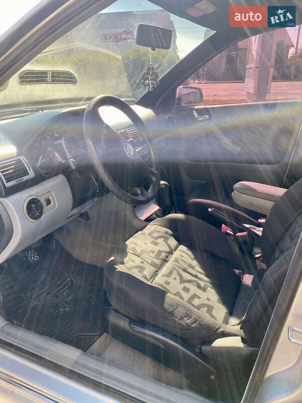 Універсал Skoda Octavia 2000 в Ужгороді