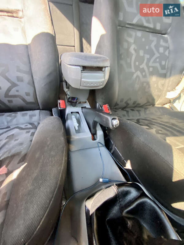 Універсал Skoda Octavia 2000 в Ужгороді