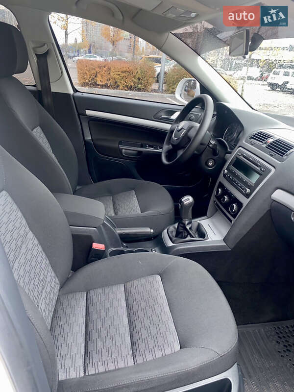 Ліфтбек Skoda Octavia 2012 в Києві